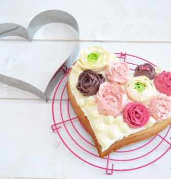 XXL Stainless Steel Mould / Cake Cutter - Heart